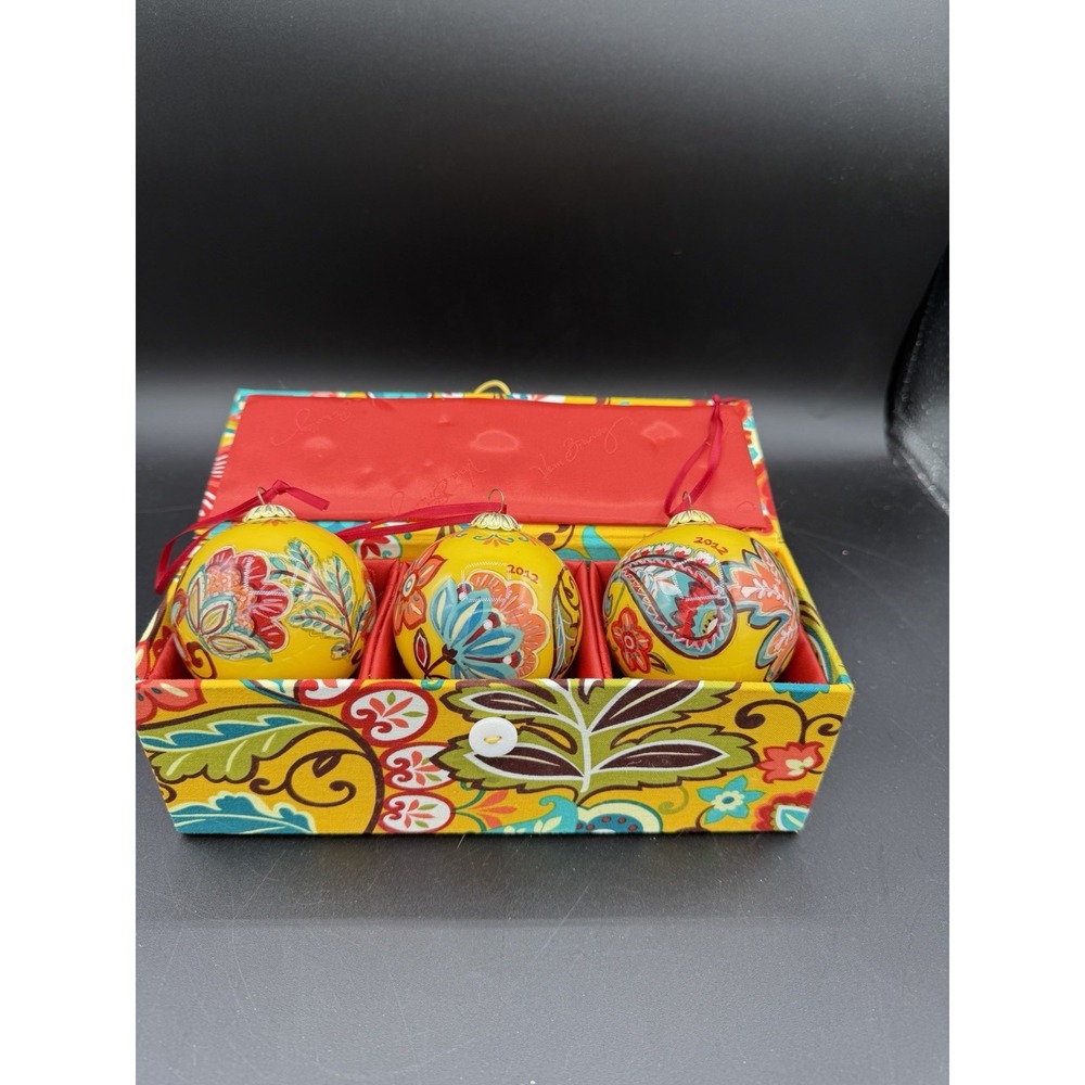 🎄✨ Vera Bradley 2012 Christmas Ornaments Trio in Keepsake Box Holiday Collect